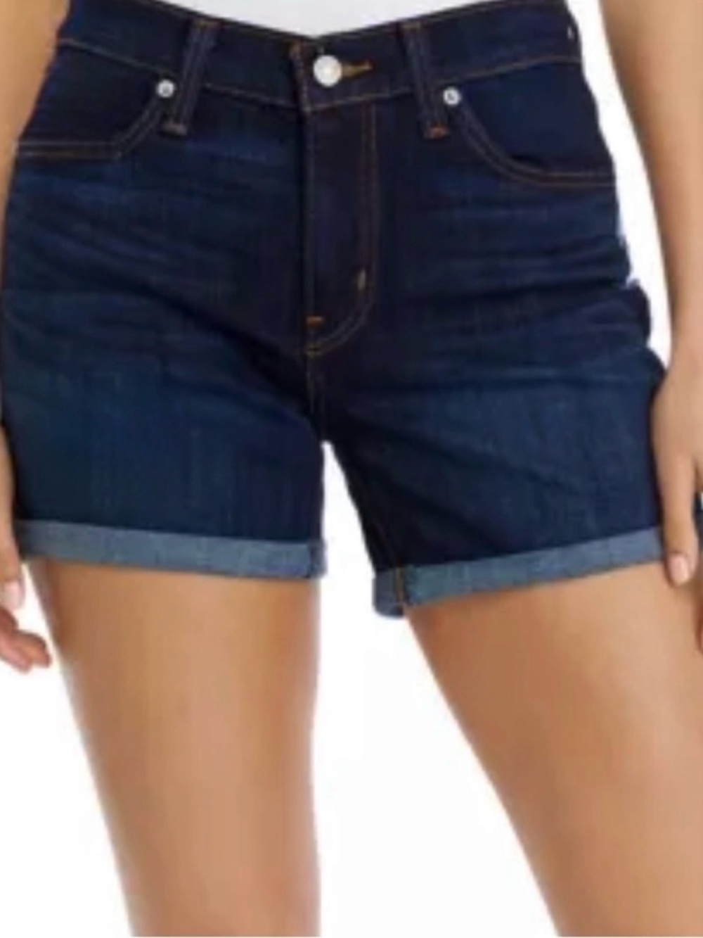 Women’s Levi’s Mid Length 4”Short